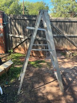 6. Foot ladder