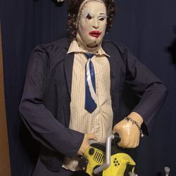 Animatronic Leatherface Texas Chainsaw Massacre