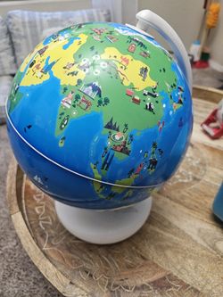 Playshifu Interactive Globe