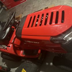 Troy Bilt 7 Tractor Cortar Grama Riding Lawn Mover 
