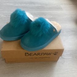 Bearpaw shoes