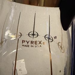 Vintage Pyrex 10c Coffee Carafe