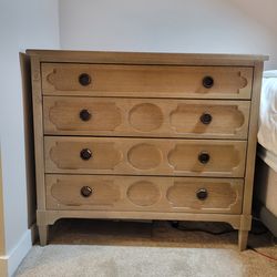 Universal Furniture Playlist Chest/Dresser