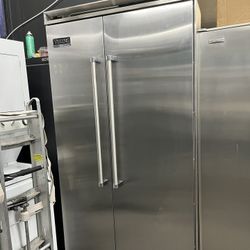 Stainless Steel Viking Professional Built In 42” Side By Side Fridge + Ice Maker
