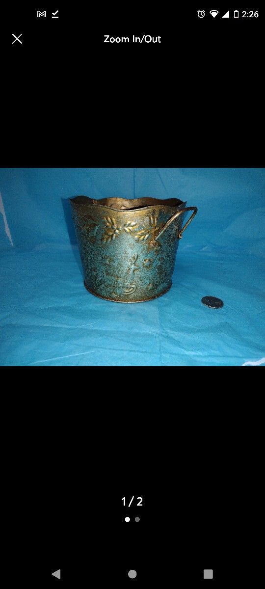 Vintage brass Christmas bucket good condition