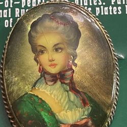 Mother-of -Pearl Russian Hand Painted Brooch. 1995