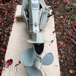 Volvo — Chrysler Marine 270 Outdrive