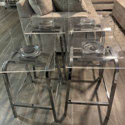 Ser Of 4 Bar Stools In Excellent Condition. Swivel Asking 200.00 