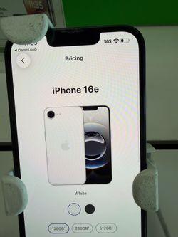 iPhone 16e