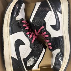 Air Jordan Mid SE Black/White