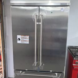 Brand New 42" Kitchenaid Built In French Door Refrigerator 
