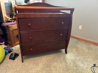 Kids Dresser / Changing Table