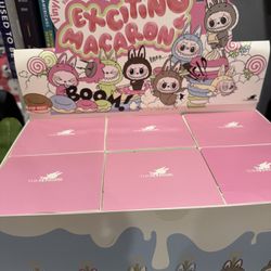 Exciting Macarons Labubu 