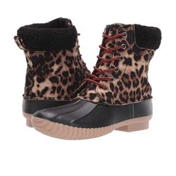 Women's Boots with animal Print *CUTE*