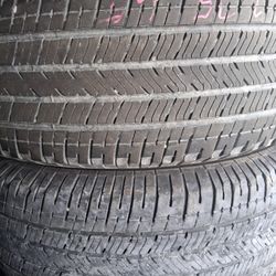 2 Michelin 275/65/18 