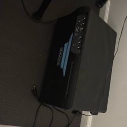 electric drum set including speaker 