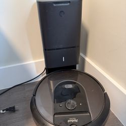 iRobot Roomba i7