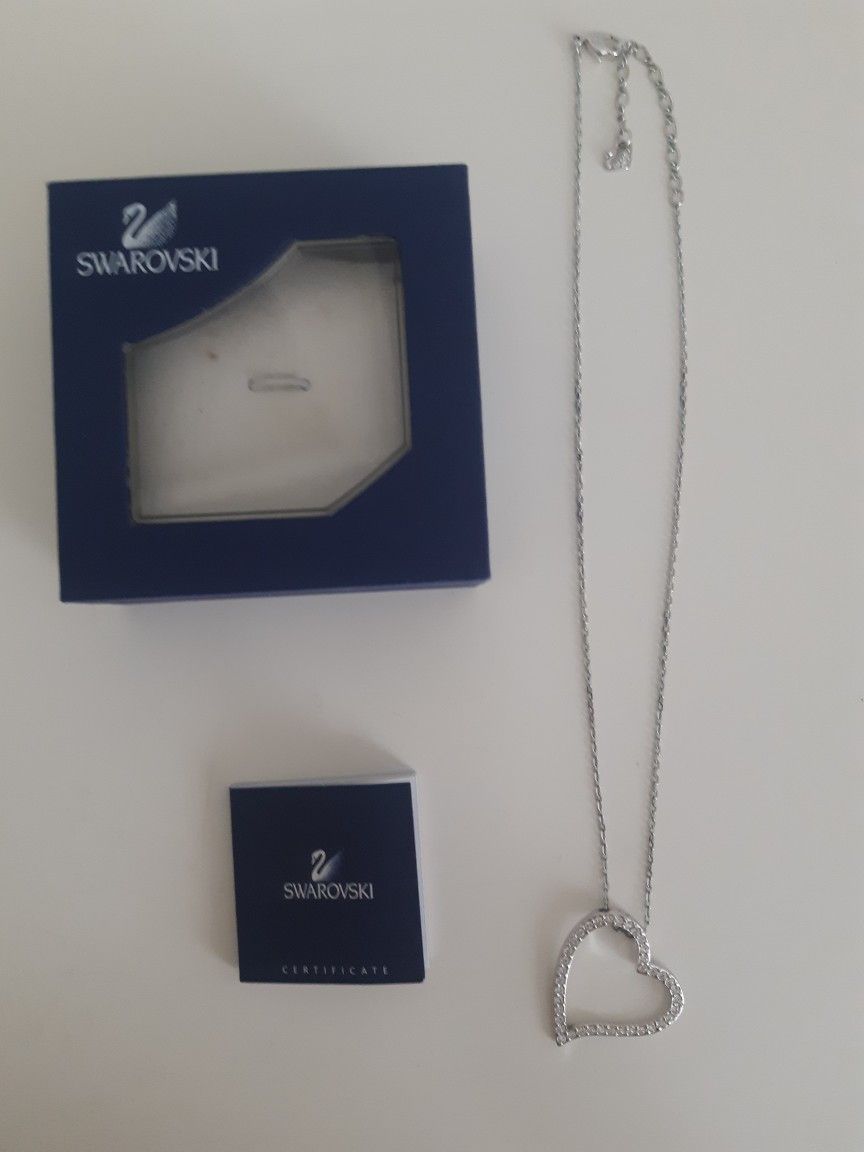 SWAROVSKI Heart Ring, Never Used