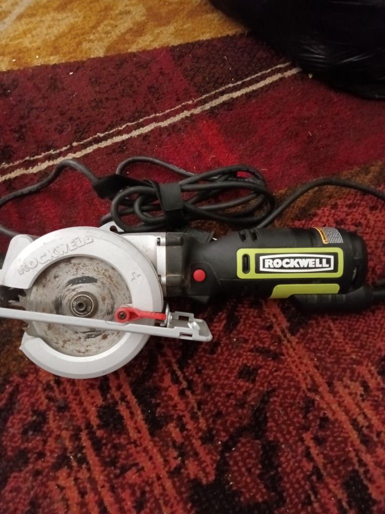 Rockwell Saw