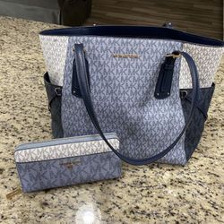 Michael Kors Voyager East West Tote