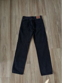 Levi’s black jeans