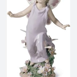 Lladro-Butterfly Wings Faire Figurine 