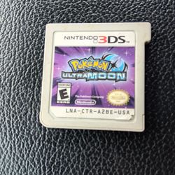 Pokemon Ultra Moon ( Nintendo 3DS ) Plus Free Pin