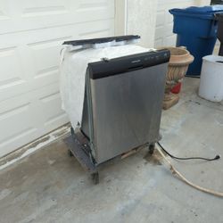 Frigidaire Dishwasher $100