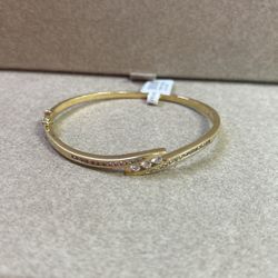 Gold Bangle Bracelet 