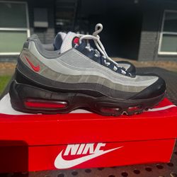 2023 Air Max 95 track red smoke grey men’s size 10.5 includes box