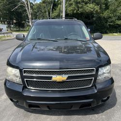 Chevy Tahoe Lt Black On Black Leather Seats 5.3 Engine With Flex Fuel