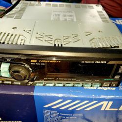 Rare Alpine CDA-7873 AM FM CD player car stereo radio 