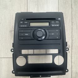 2009-2012 Nissan Frontier CD / Radio