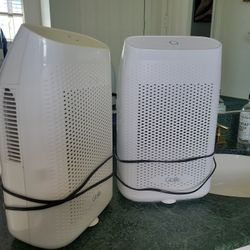 2 GBLIFE DEHUMIDIFIERS