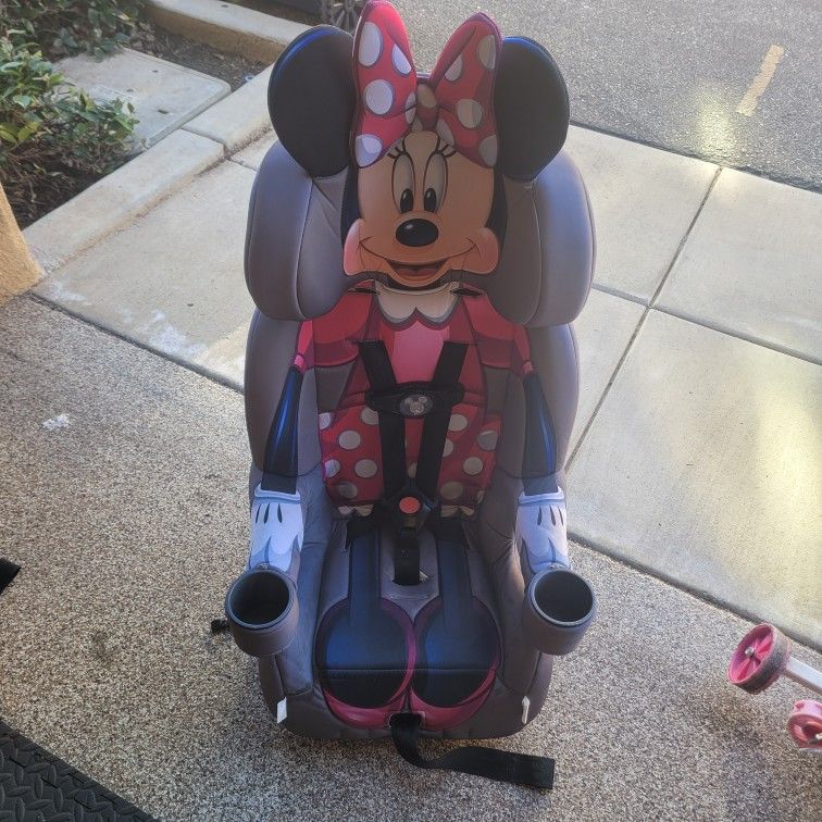 Kids Embrace Minnie Mouse 2-in-1 Car Seat