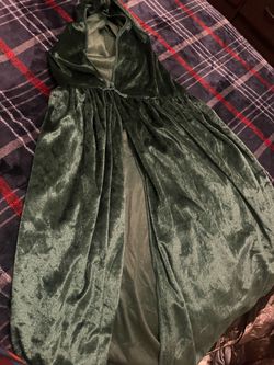 Green Velvet Hooded Cape Cloak