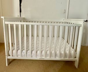 Delta Children Adley 3-in-1 Convertible Crib, Greenguard Gold Certified