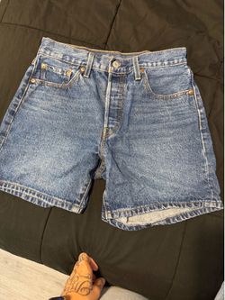 Levi’s Women Short