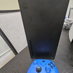 XBOX SERIES X DISC DRIVE EDITION 1TB SSD 4K ULTRA  120FPS GAMING 