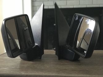 2 Ford F-150 side mirrors