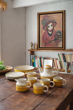 Midwinter Stonehenge Sun Tea Set