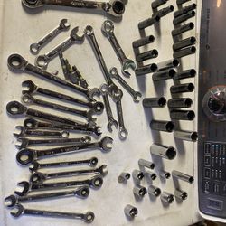 Sockets And Wrenches