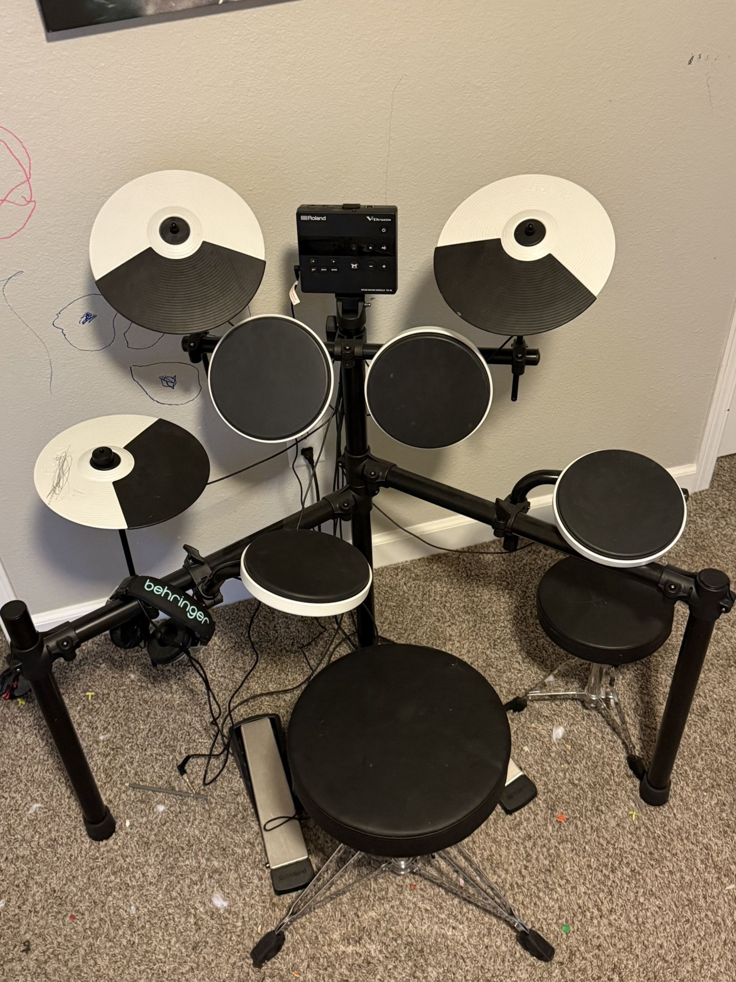 Roland V-Drums TD-02K Electronic Drum Set Essentials Bundle