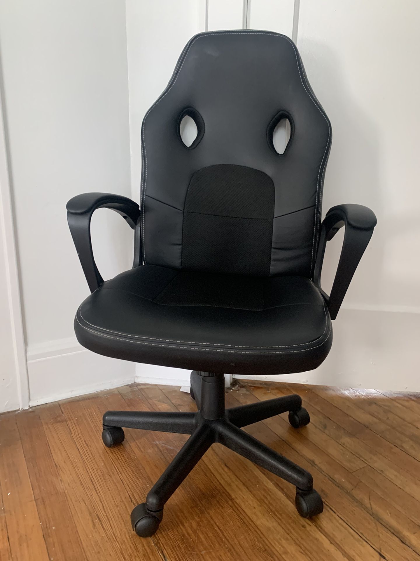 Desk Chair 3 Months Old Half Price