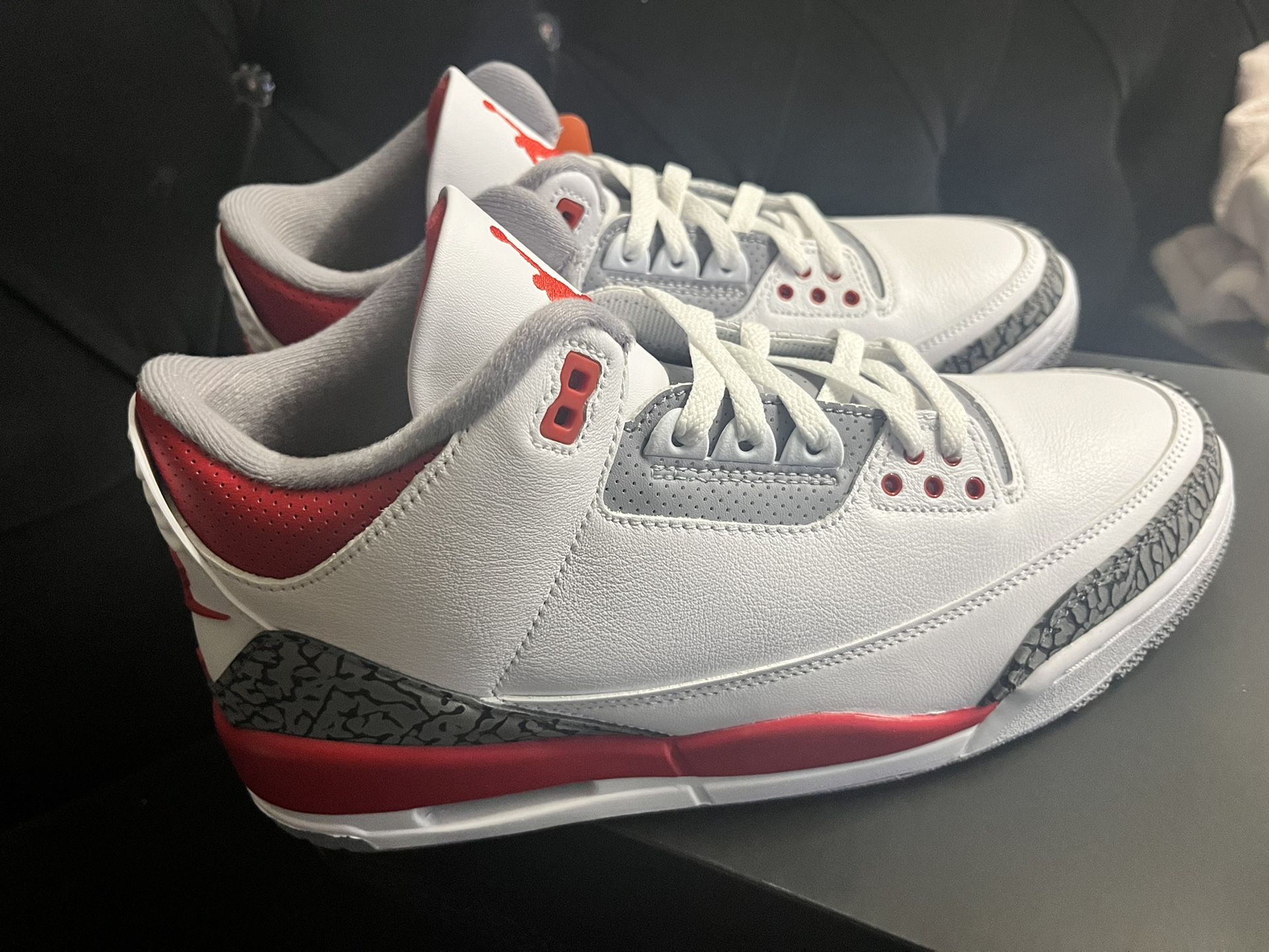 Jordan 3 Fire Red