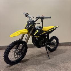 2025 Surron Hyper Bee