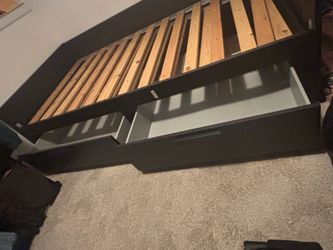 Twin bed