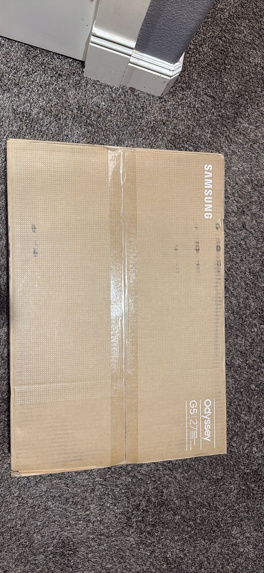 Samsung G5 gaming monitor 27”