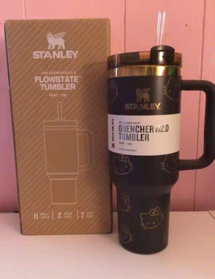 Stanley Quencher H2.0 Tumbler With Handle And Straw 40oz