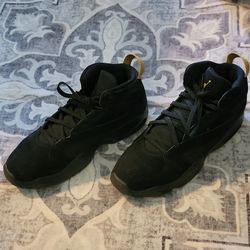 Jordan Light Off Black Metallic Gold